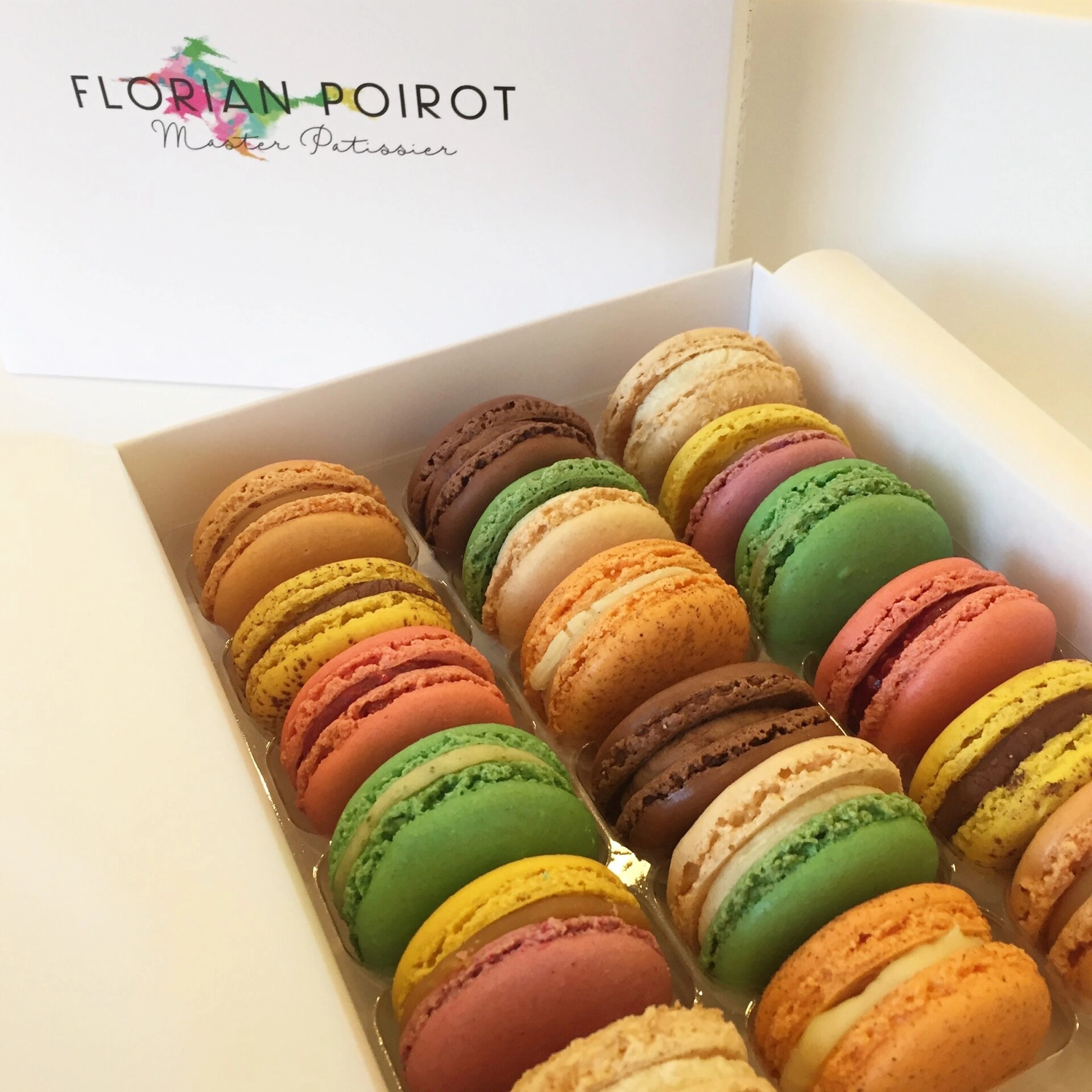 Subscription Gift - 18 Assorted Macarons - Image 2